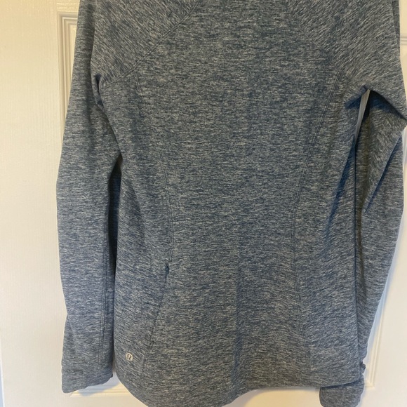 Lululemon Run  top - Picture 3 of 4